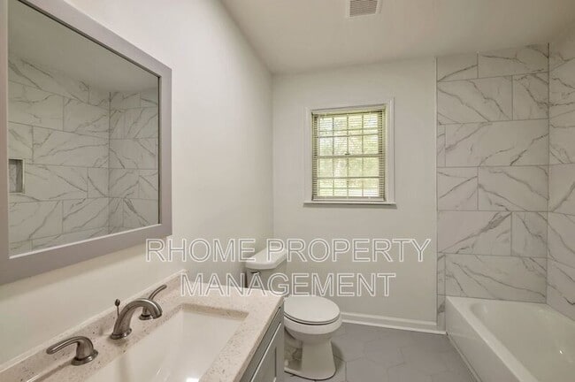 Building Photo - 1332 Willis Mill Rd SW