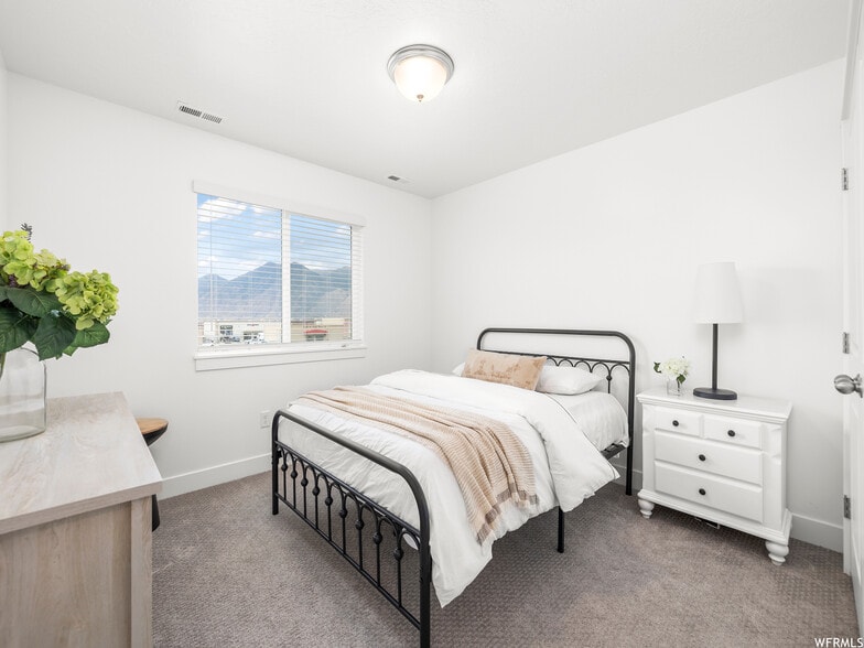 Building Photo - 1163 E 920 N