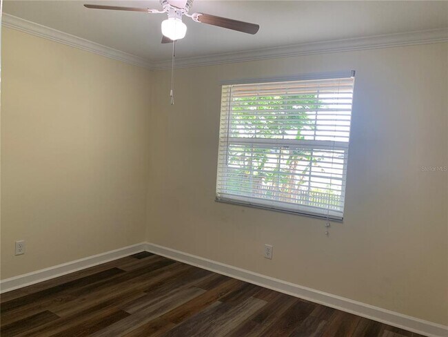 Building Photo - 12510 Queensland Ln
