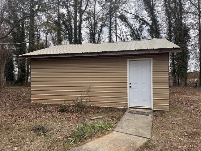 Building Photo - 6 Fox Ln