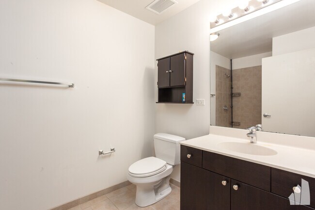 Building Photo - 235 W Van Buren St