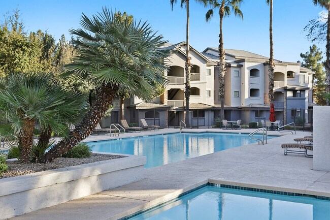 Building Photo - 875 W Pecos Rd