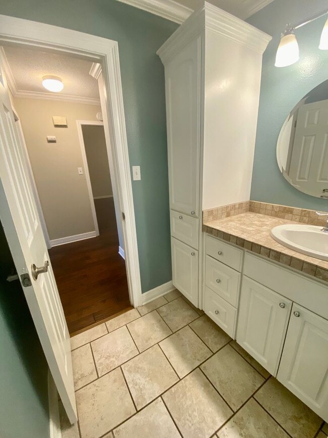 Building Photo - Haughton LA Dogwood Park Subdvn Home for Lease | $1,600/mo | 3 br 2 ba