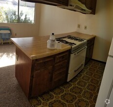 Building Photo - 1 bed 1 bath single level Condo in Los Osos!