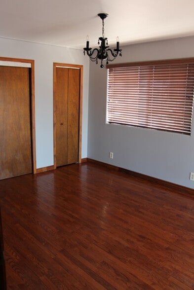 Building Photo - 6119 Greenwood Ave