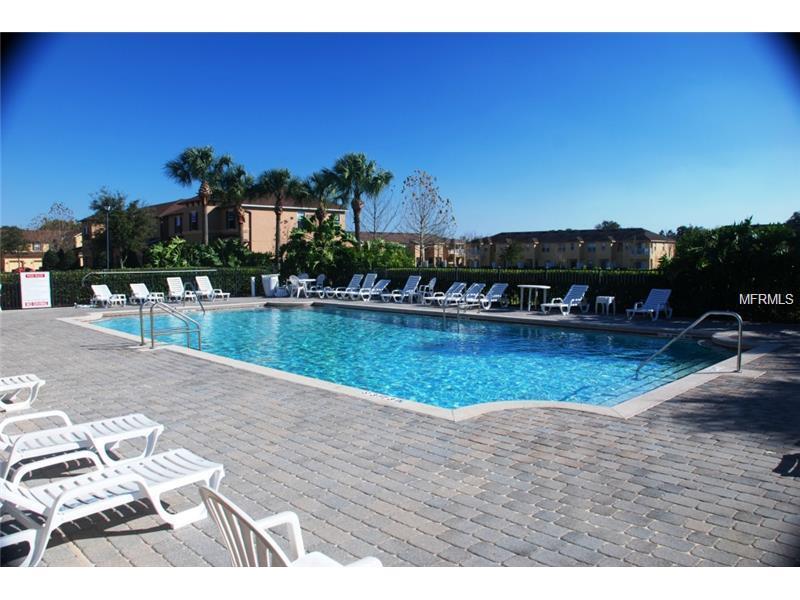 Building Photo - 3260 Retreat View Cir