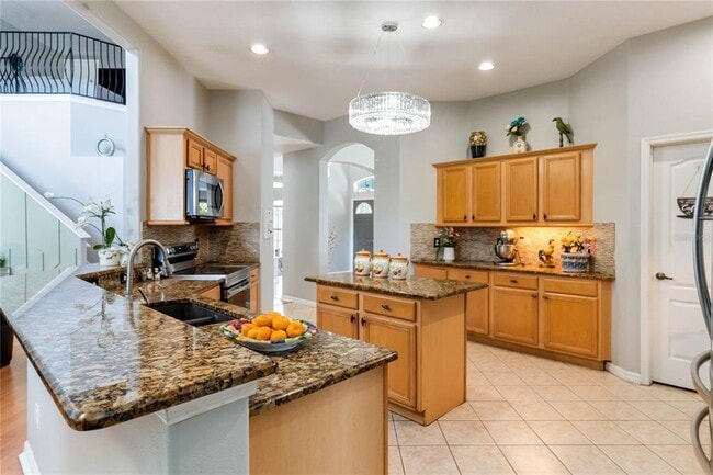 Building Photo - 12134 Shadowbrook Ln