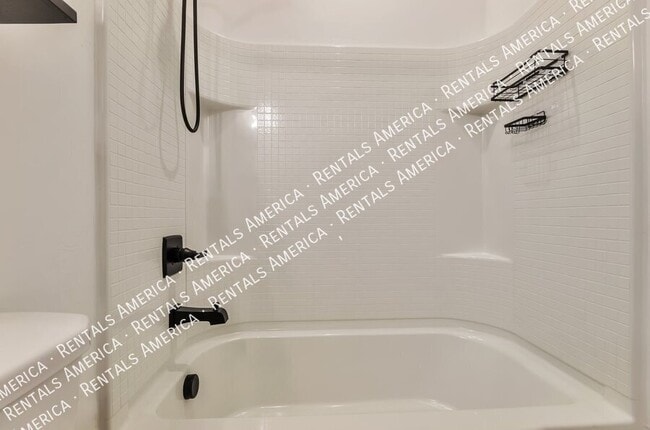 Building Photo - 10150 S Rolling Water Dr