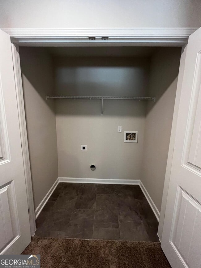 Building Photo - 5872 Abel Ln