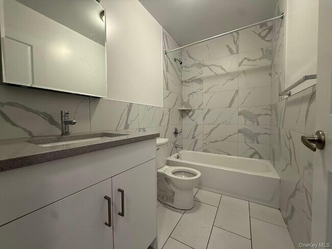 Building Photo - 57-14 Xenia St