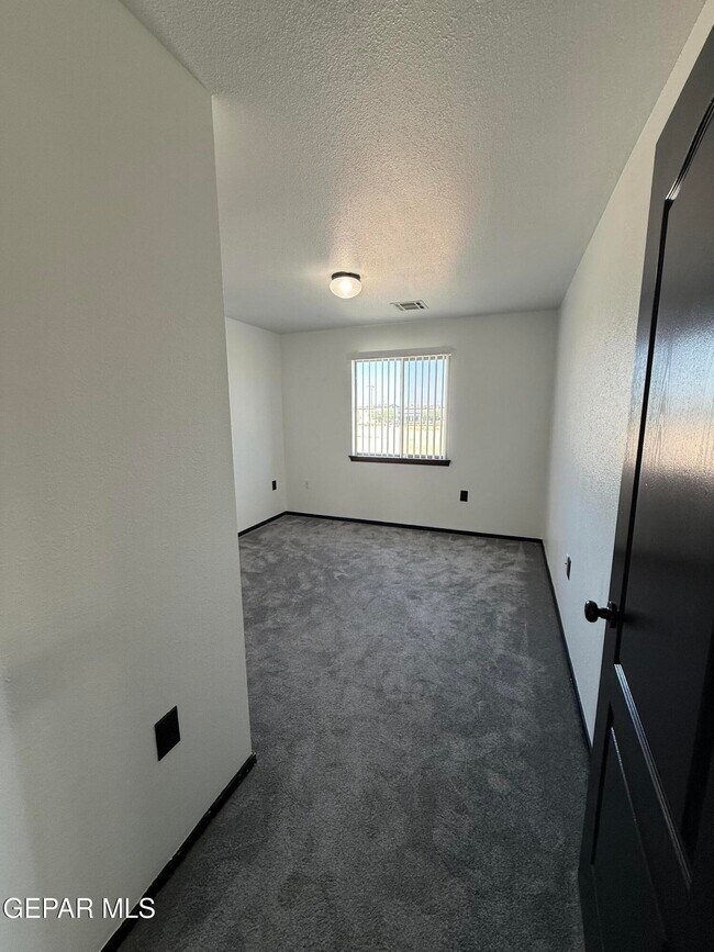 Building Photo - 3157 Diego Aidan Dr