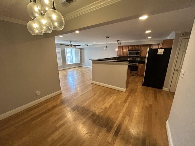 Building Photo - 2920 Sherman Ave NW