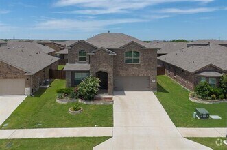 Building Photo - 16041 Charing Cross Dr