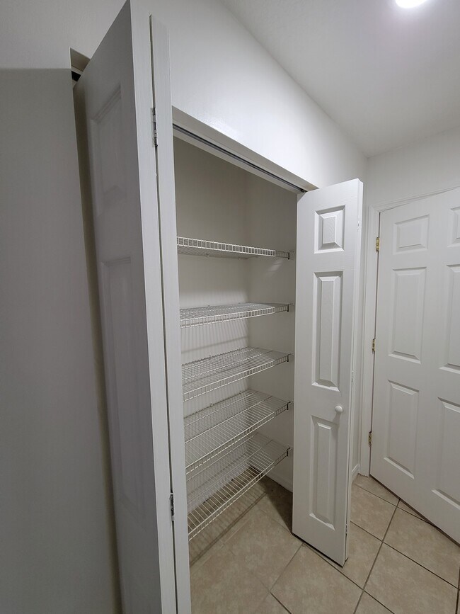 Building Photo - 1210 4 Mile Rd