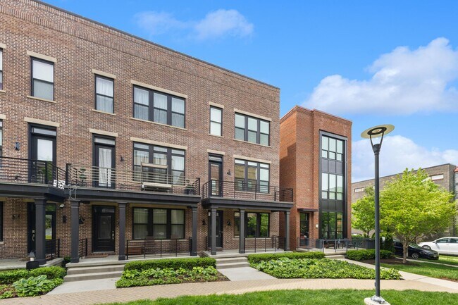 Building Photo - 293 Auden Ave