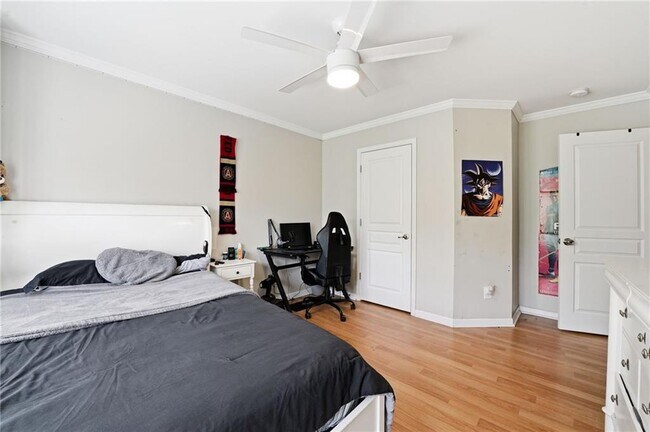 Building Photo - 2731 Amalfi Way NW