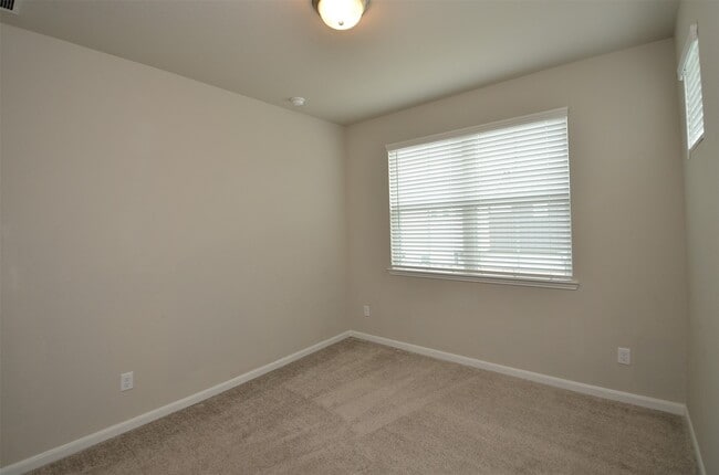 Building Photo - 9821 Prairie Garden Ln