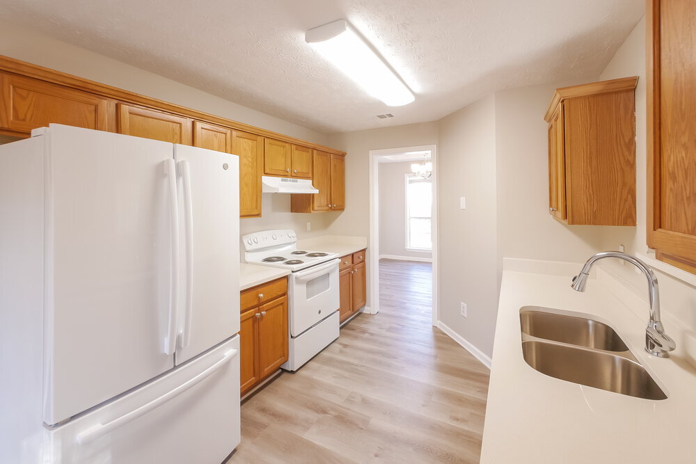 Building Photo - 8062 Mustang Ln