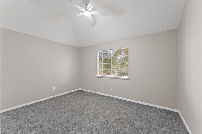 Building Photo - 15306 Goodman St