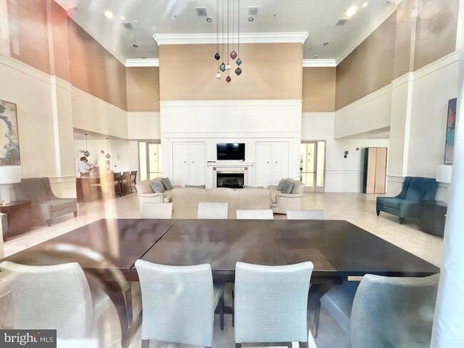 Building Photo - 3830 9th St N