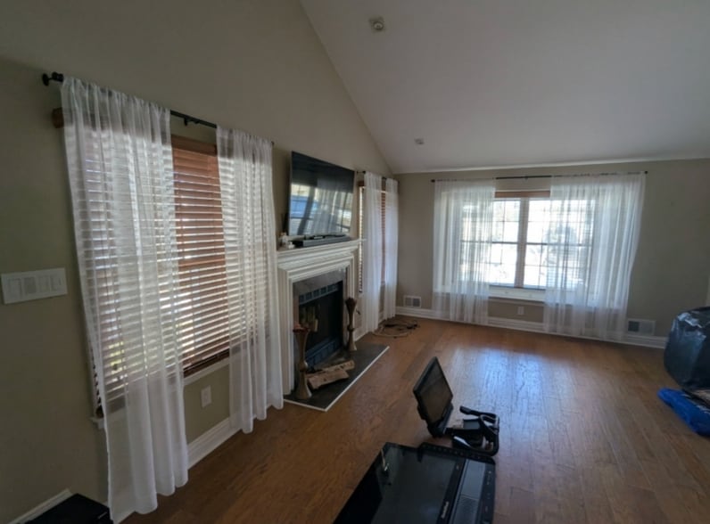 Building Photo - 47 Eton Ct