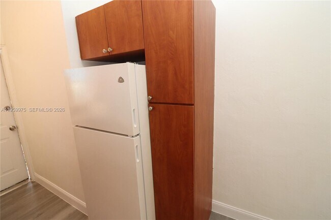 Building Photo - 835 83rd St