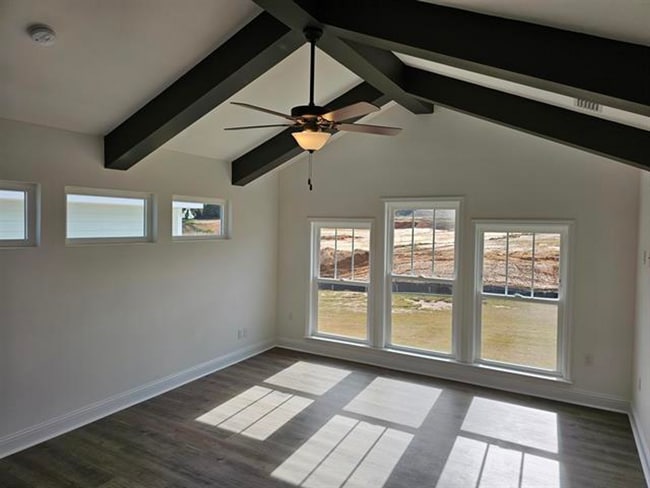 Building Photo - Newer Construciton Home In Canopy - Next T...