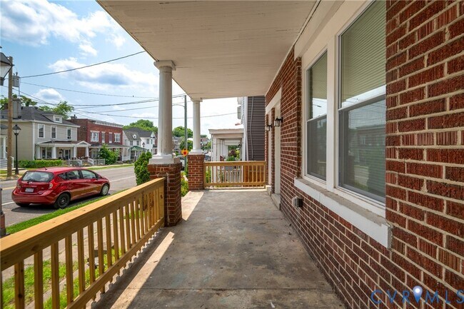 Building Photo - 1303 Decatur St