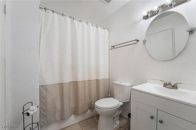 Building Photo - 4302 Lynnann