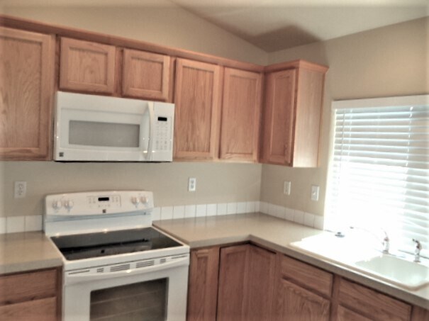 Building Photo - 8263 W Orbit Dr