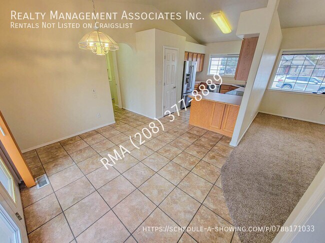 Building Photo - 7421 Edgebrook-Dr