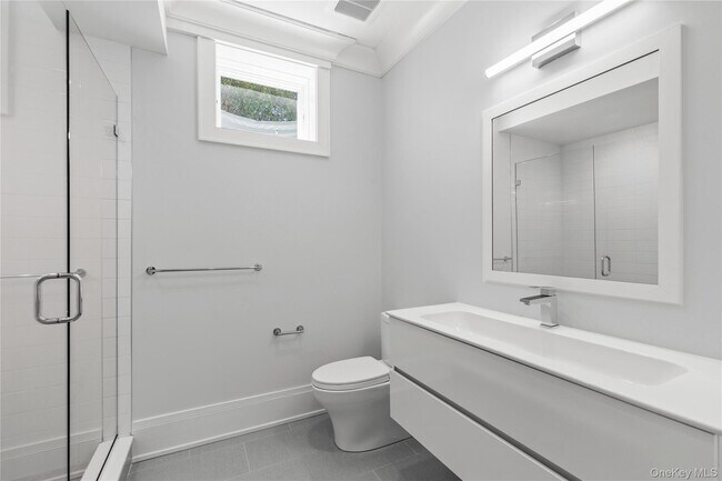 Building Photo - 25 Hunt Pl