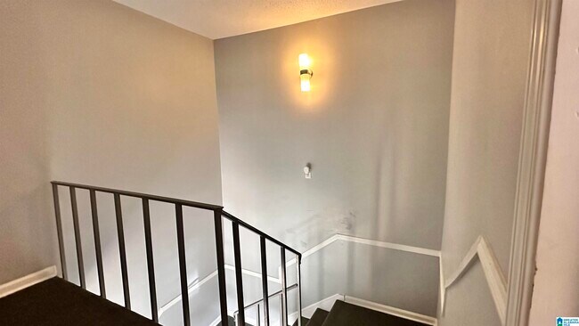 Building Photo - 3421 Sandner Ct