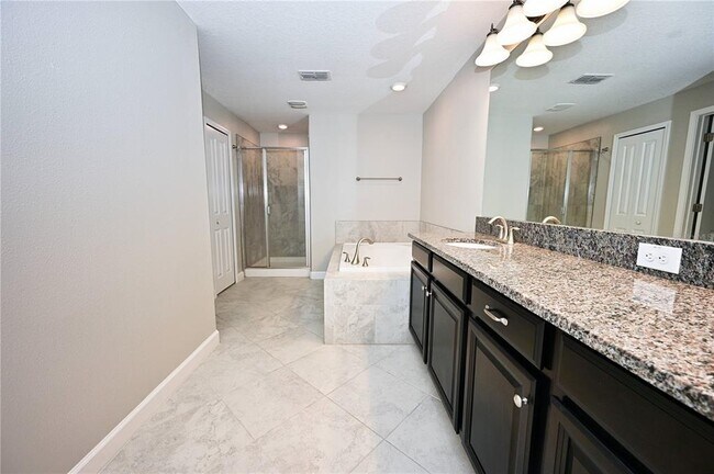 Building Photo - 28522 Tranquil Lake Cir