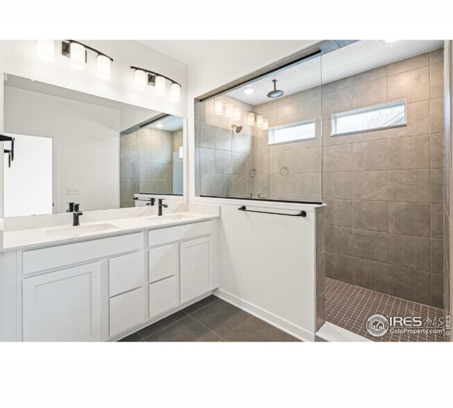 Building Photo - 2795 Eddystone Wy