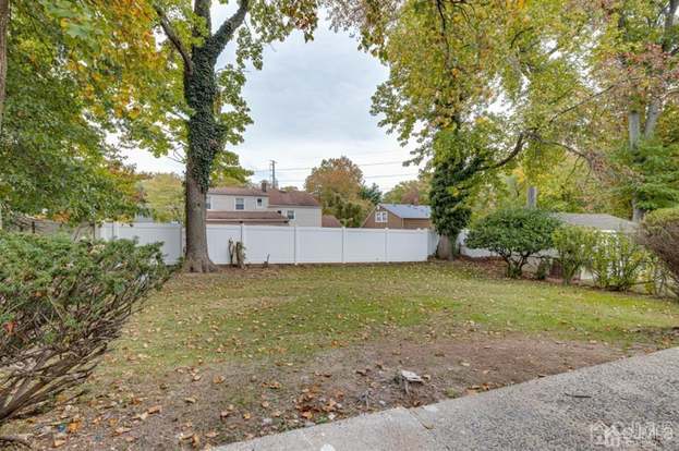 Building Photo - 19 Melville Rd