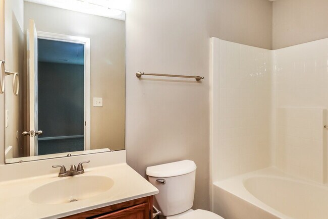 Building Photo - 12144 Stewarts Crossing Dr