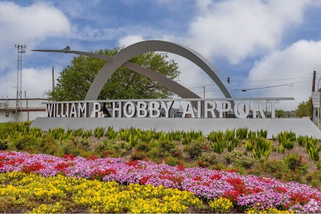 Building Photo - 8507 Wynlea St