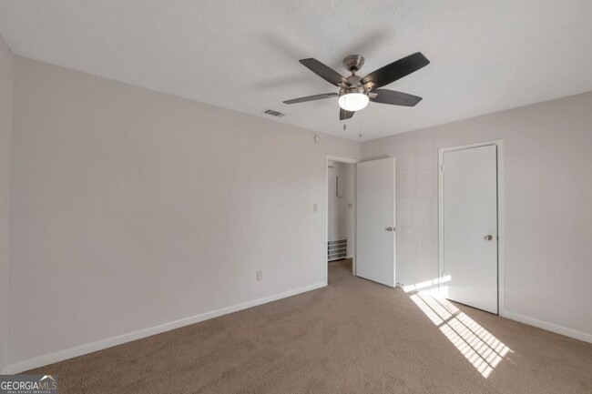 Building Photo - 280 Matthew Ln