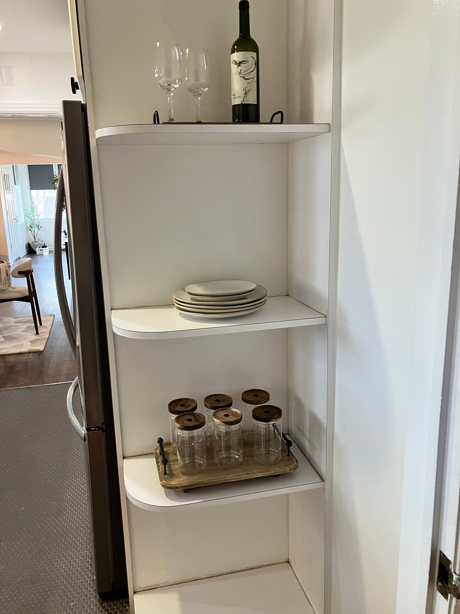 built-ins throughout - 9100 Grandview Ave