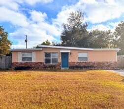 Building Photo - Charming 4-Bedroom Home in Seminole, FL - SECTION 8/HOUSING VOUCHER ACCEPTED!