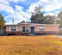 Building Photo - Charming 4-Bedroom Home in Seminole, FL - SECTION 8/HOUSING VOUCHER ACCEPTED!