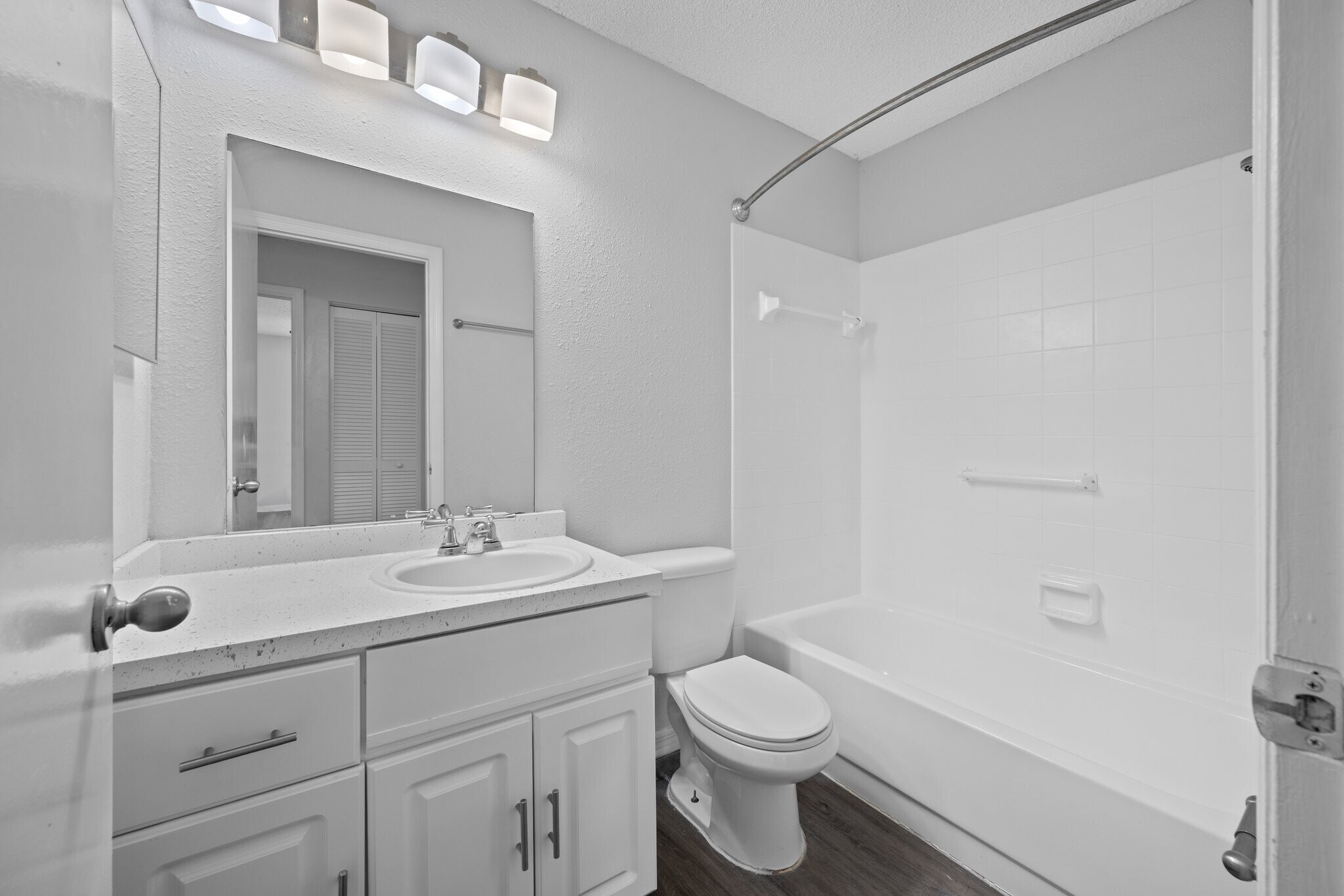 Building Photo - 10723 Buckingham Ct