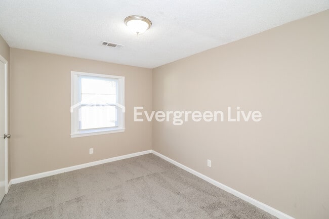 Building Photo - 4654 Chuck Ave