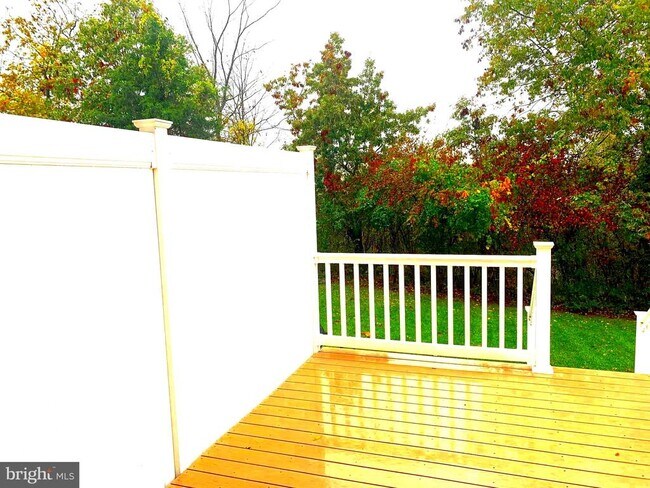 Building Photo - 7329 Granite Woods Ct