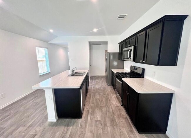 Building Photo - 14220 Fern Meadows Dr