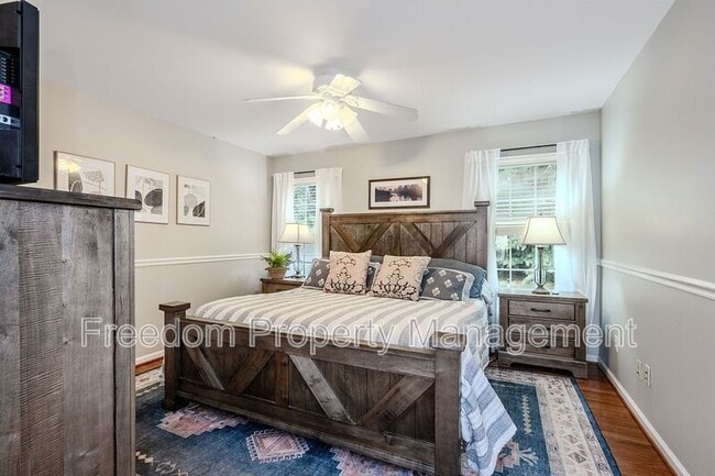Building Photo - 9564 Basilwood Dr