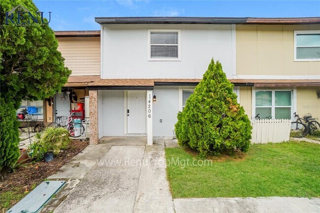 Building Photo - 14206 Village Terrace Dr