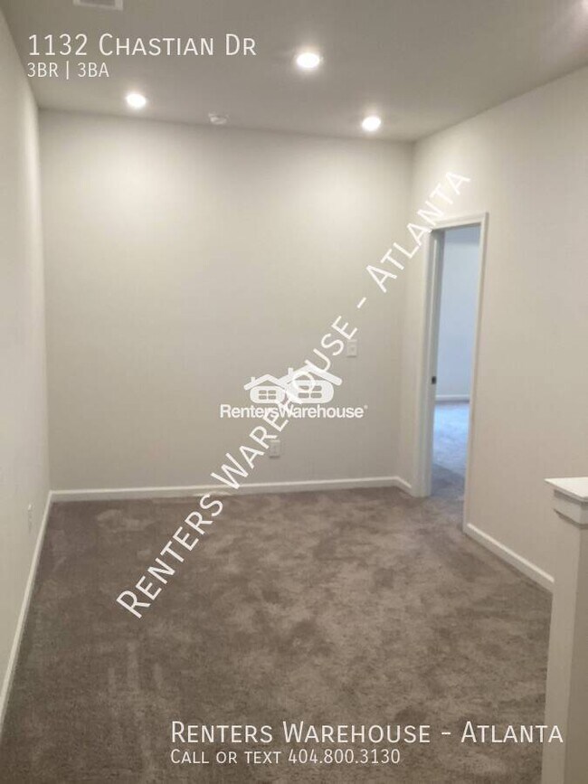 Building Photo - 1132 Chastain Dr
