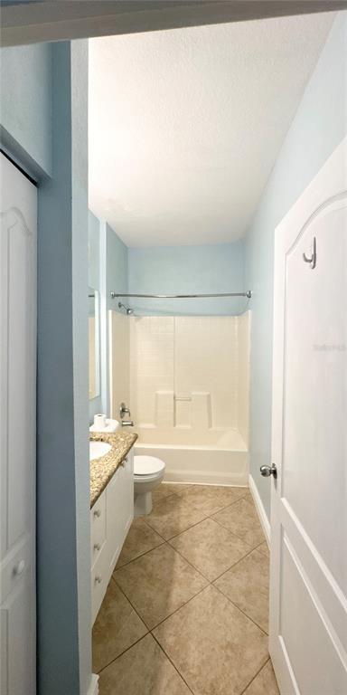 Building Photo - 2713 Via Murano